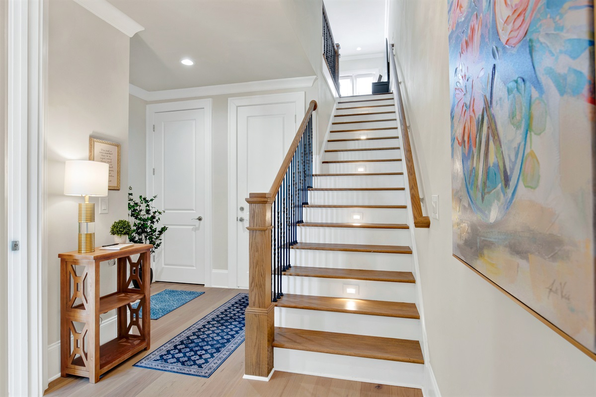 Foyer and stairs to 2nd level