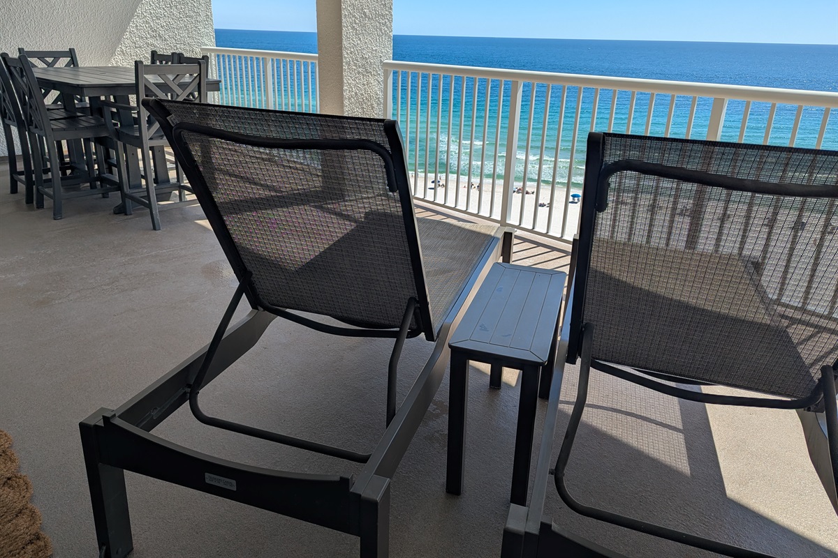 Relaxation zone on the patio!