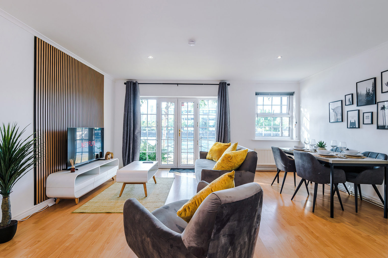 Spacious ground floor apartment