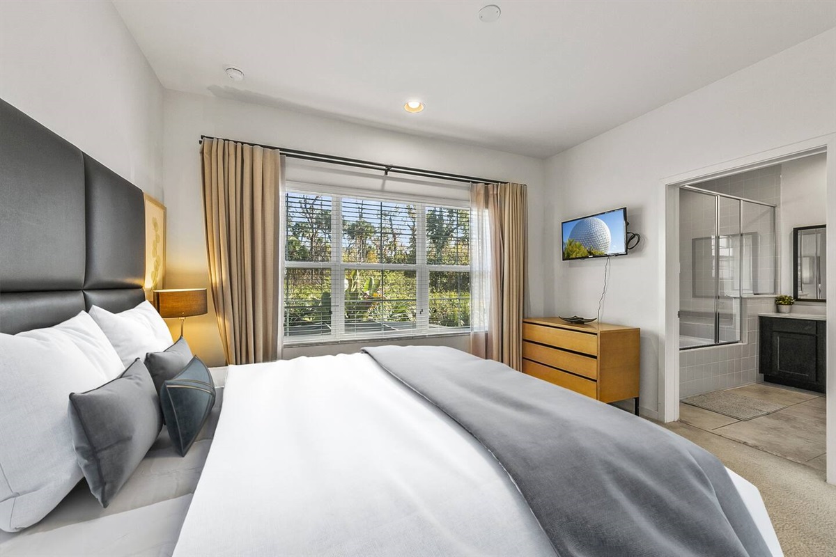 2nd level master bedroom