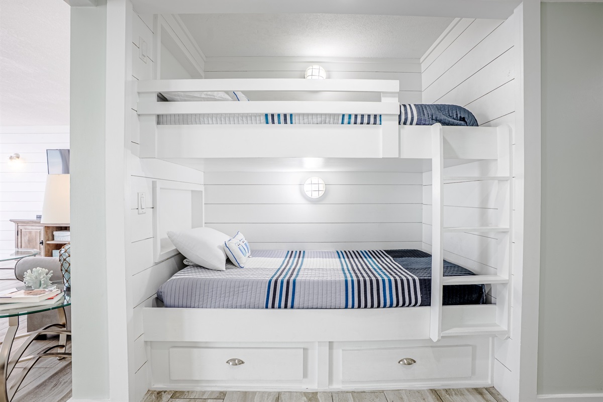 Bunk nook