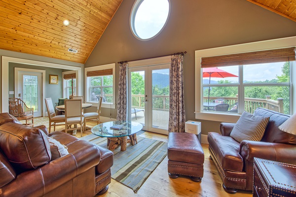 Sunroom Area with Mountain Views