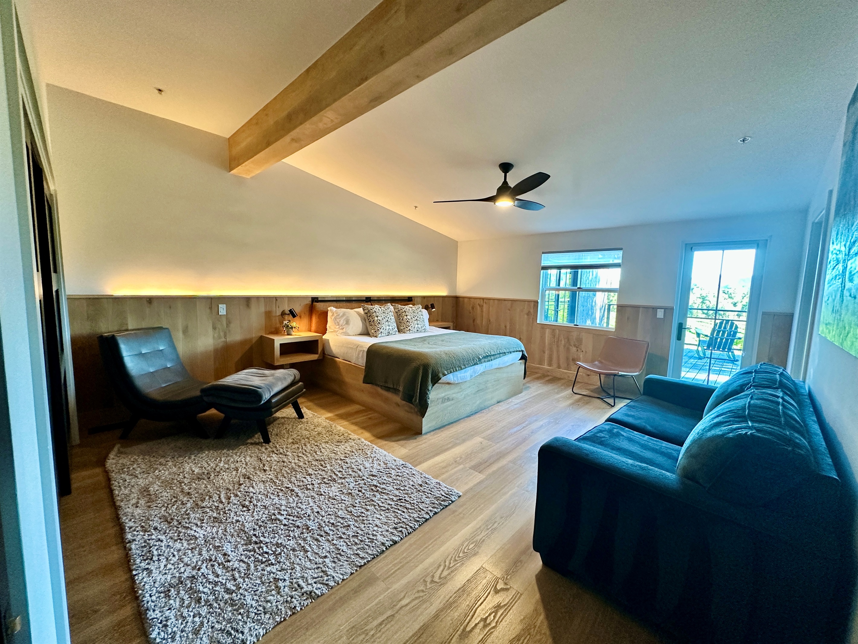 Enjoy the space and comfort of this expansive suite with a California King bed and a premium queen pull-out sofa for additional sleeping space.