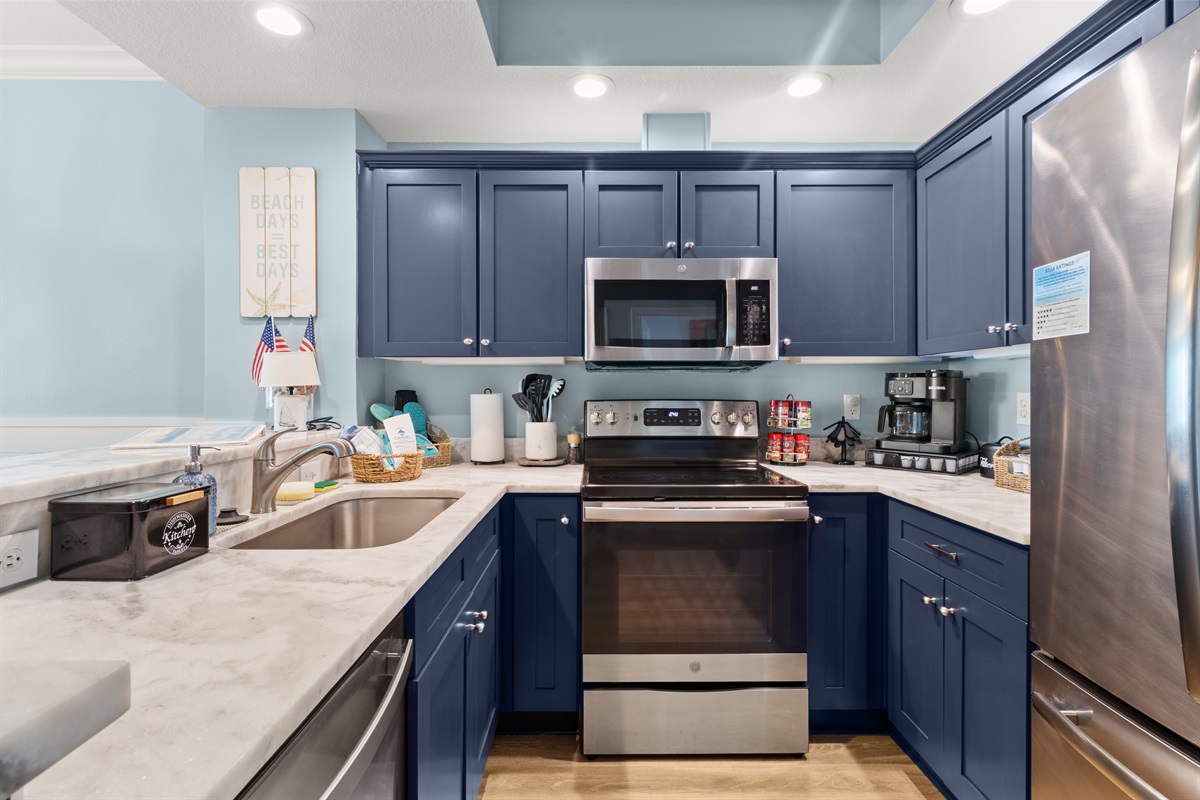 Fully Stocked Kitchen