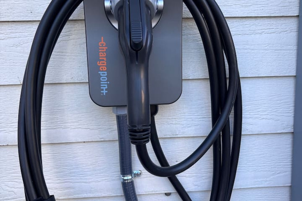 Level 2 ChargePoint Home Flex electric vehicle Charger. Standard Connector Type: J1772, works with most all EVs including Tesla. Please mention in your reservation if you plan to use the charger. 