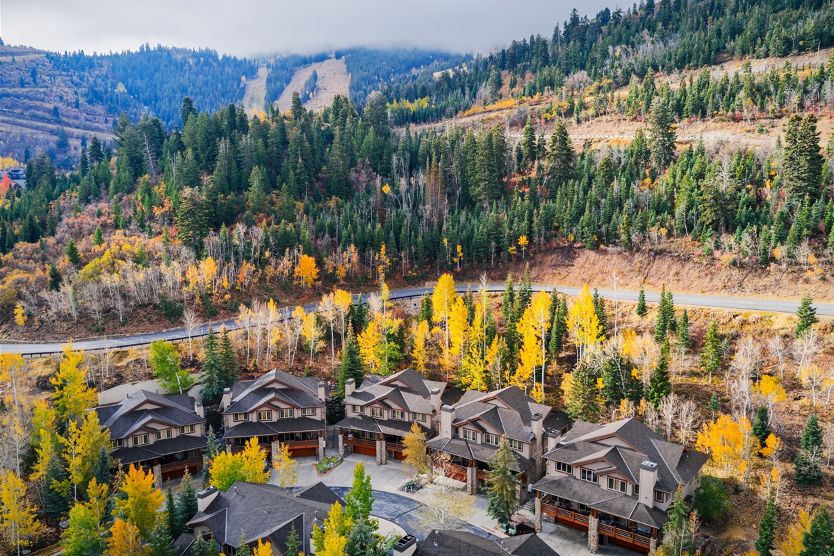 In the the heart of beautiful Deer Valley slopes