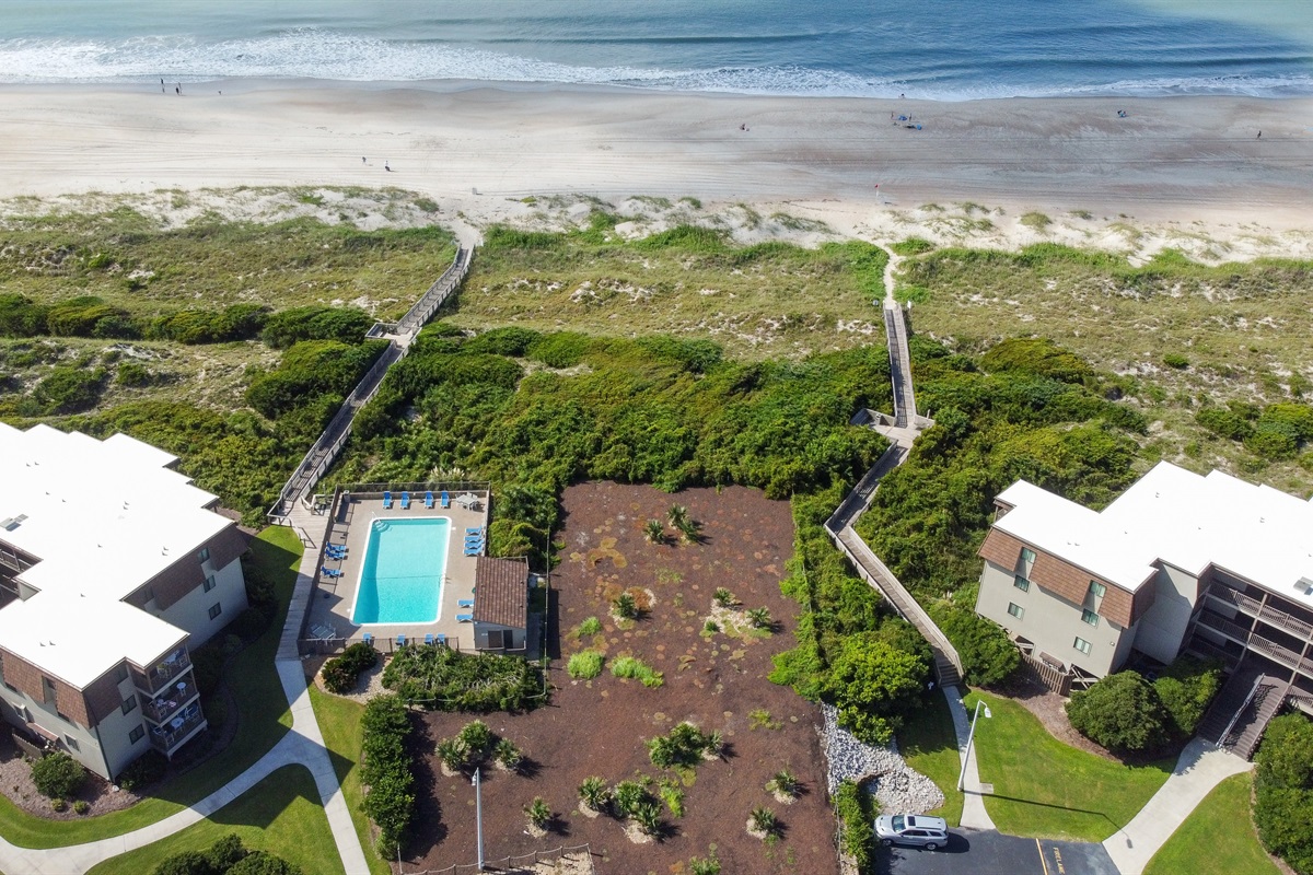Aerial view of Southwinds' two private beach access points