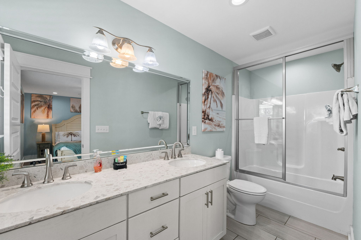 2nd floor master private bath