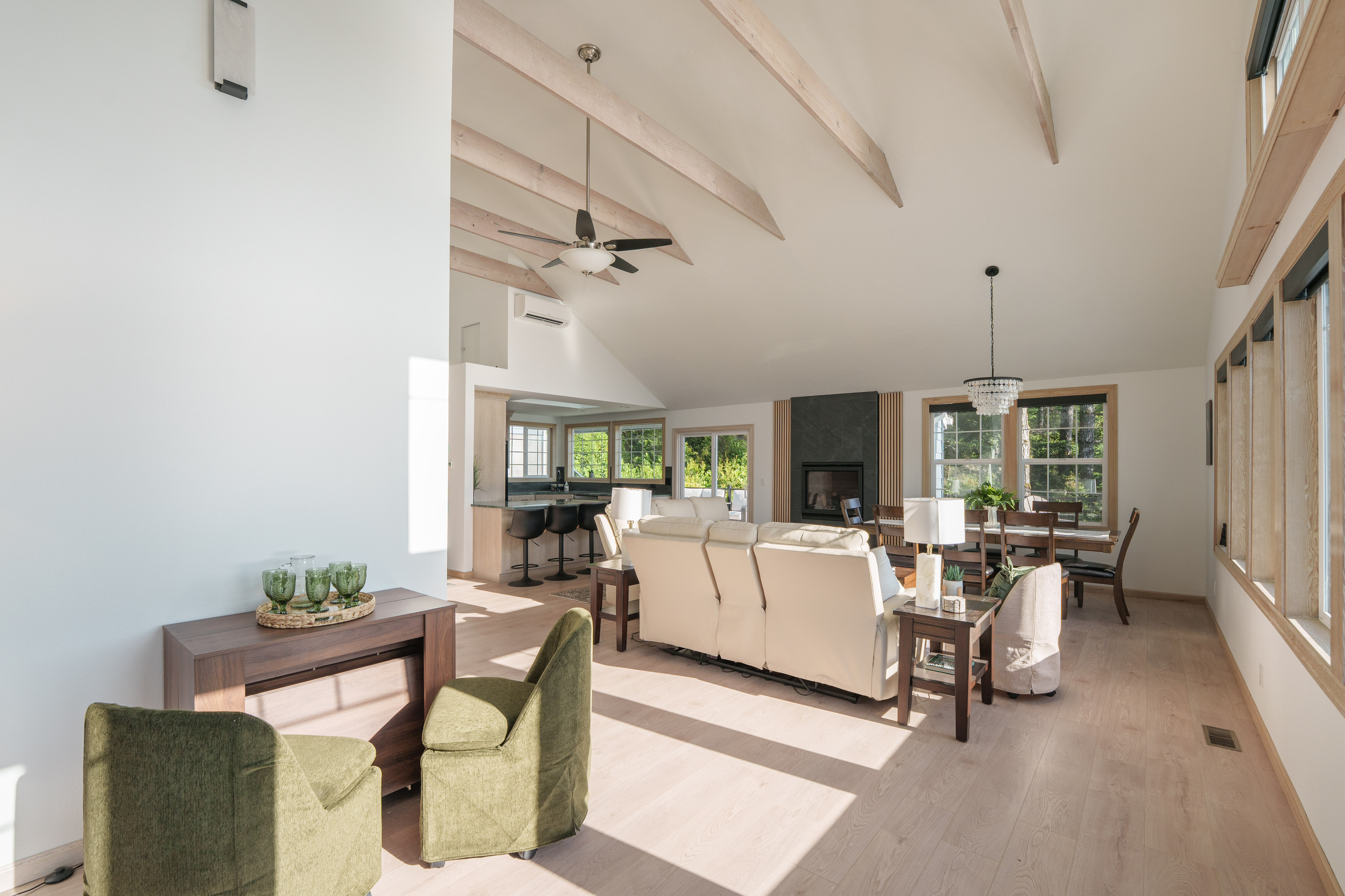 Spacious, light-filled great living room with vaulted ceiling