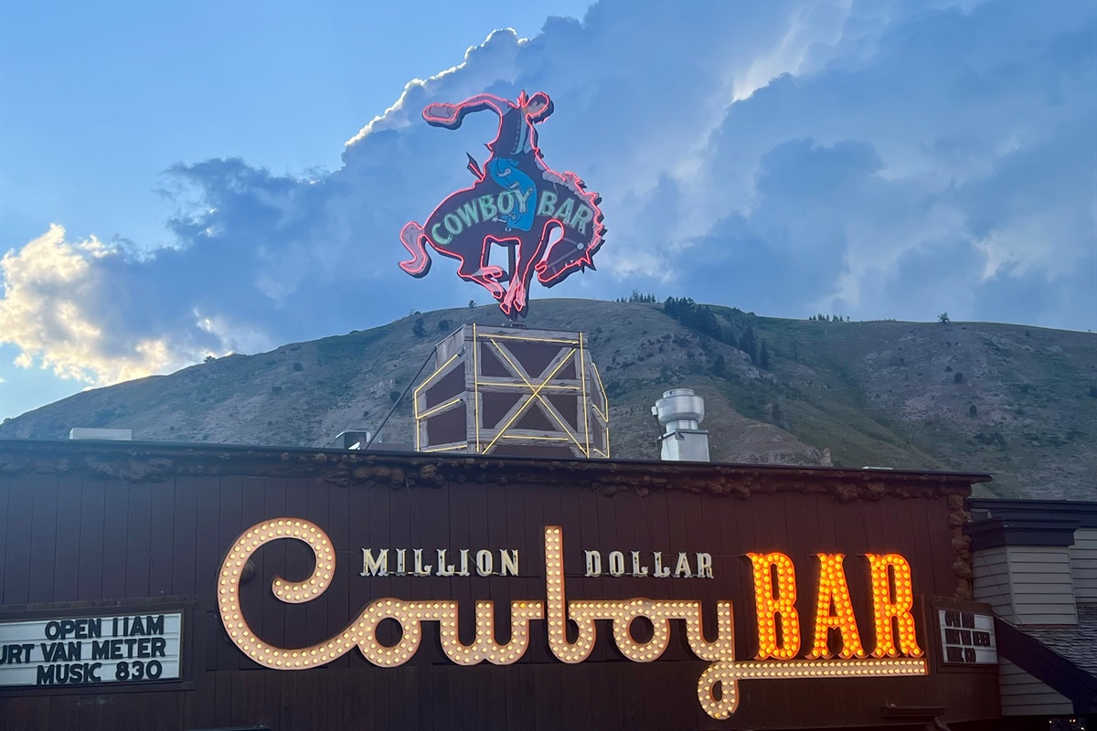 Come for the nightlife in Jackson!