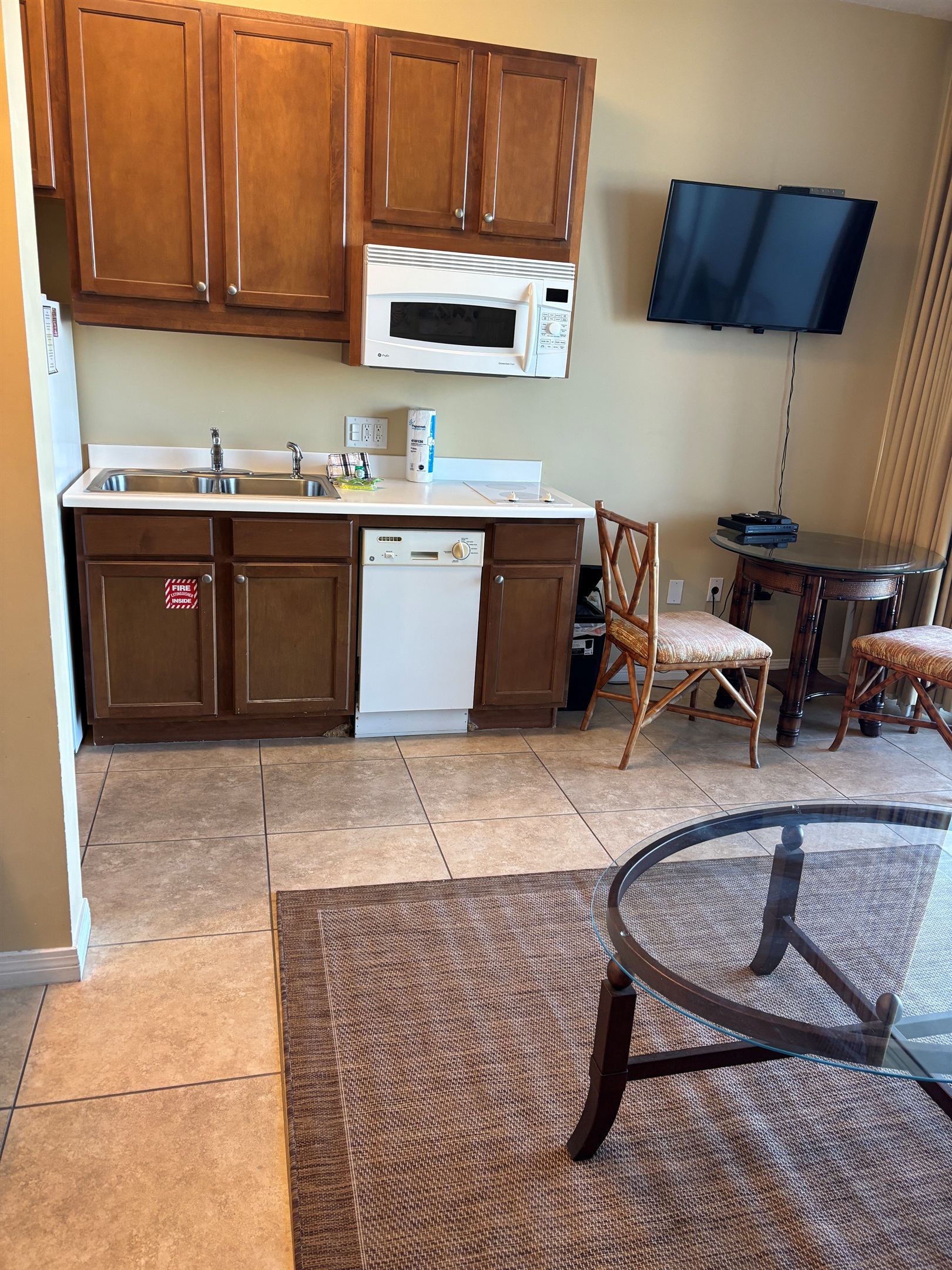 Living room looking at kitchen area