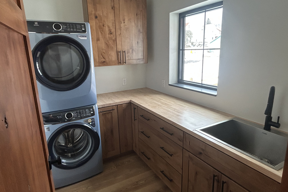 Electrolux Laundry, Sink, Pods