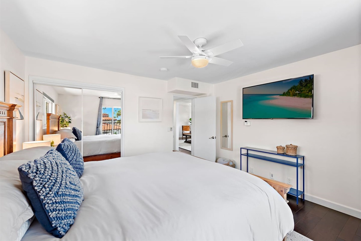 It also has a 55" TV with multiple streaming services too :)