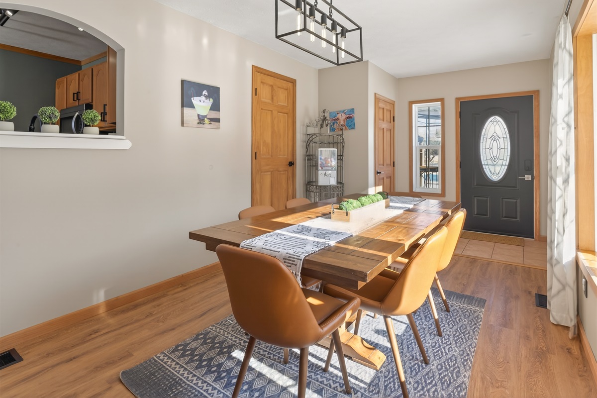 Entry into dining room and additional sitting area