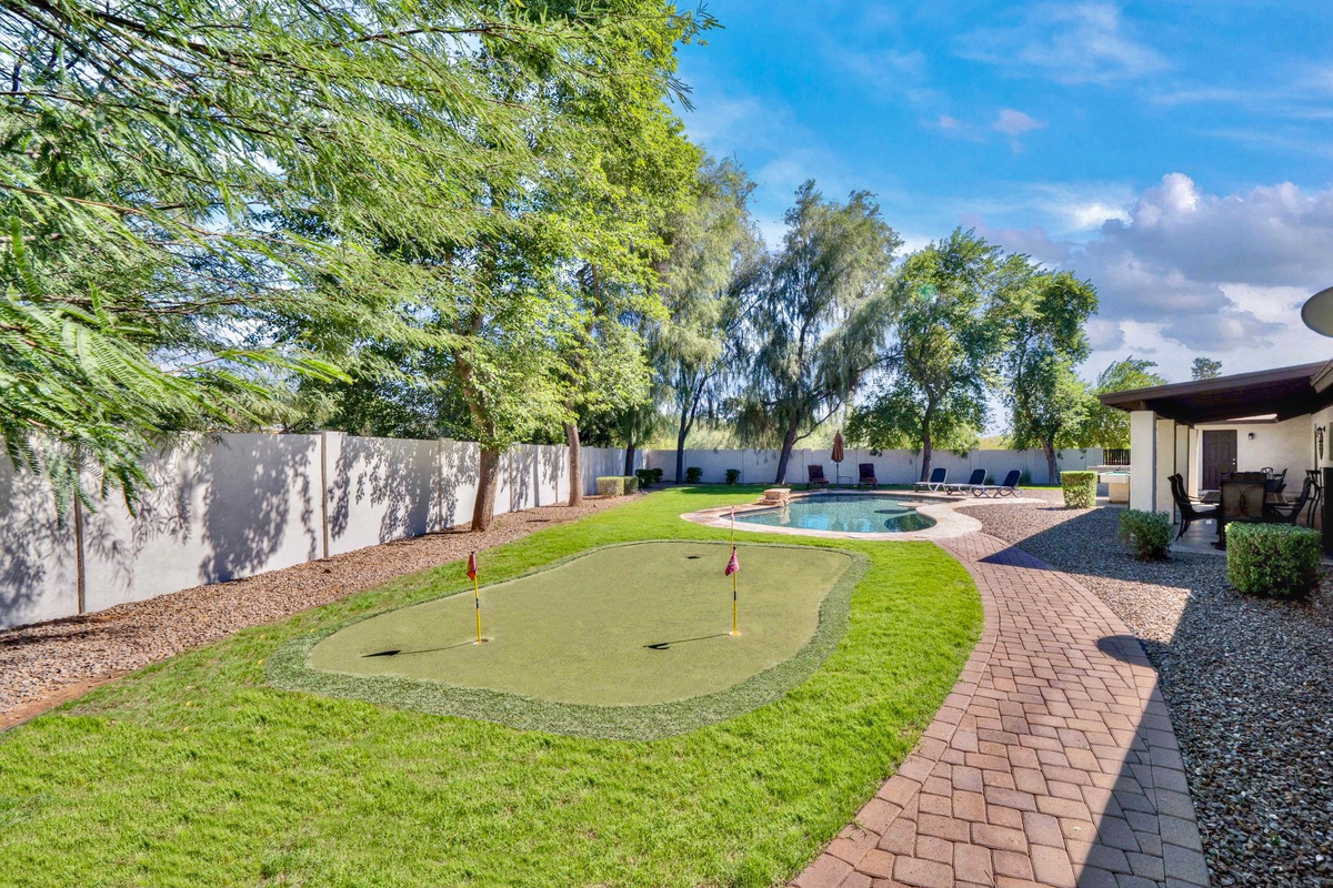Desert Cove photo 7