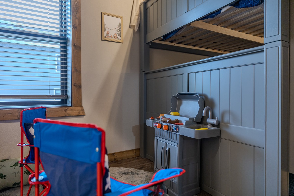 Kids play area in the bunk room