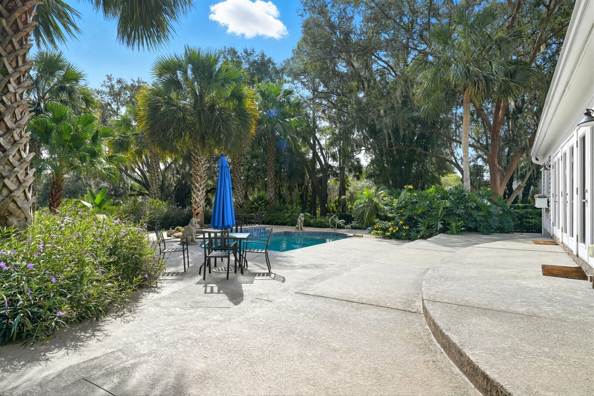 de2d5f4967274ee598b2f7e7356871be Large Ocala vacation rental