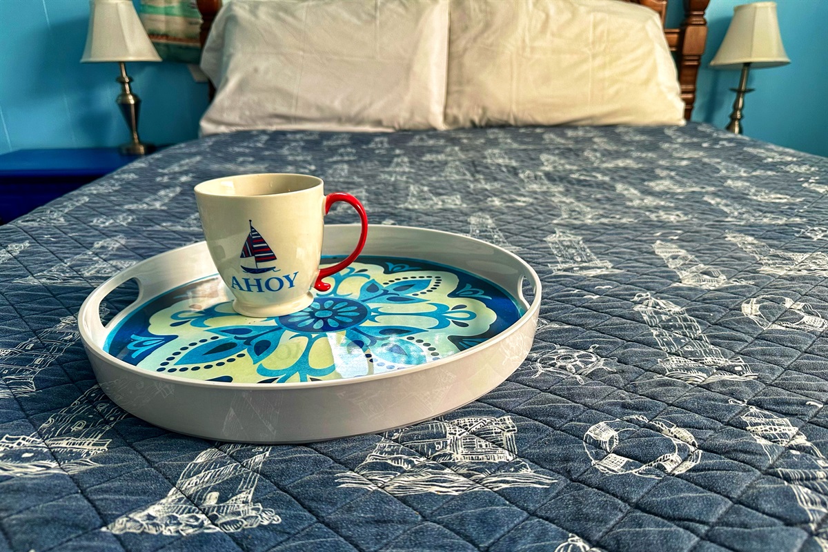 Captain's Cabin OBX — morning in bedroom