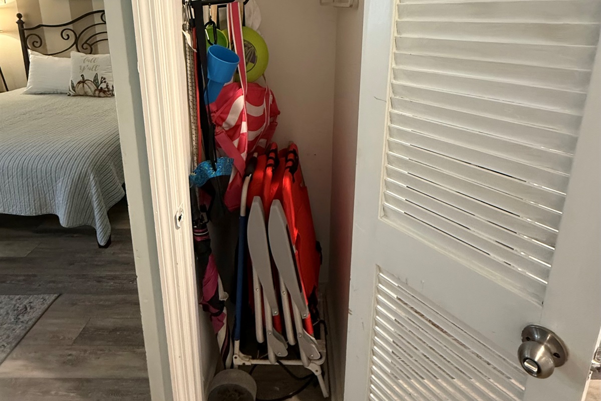 Beach accessories for guest use - chairs, beach bag, cooler 