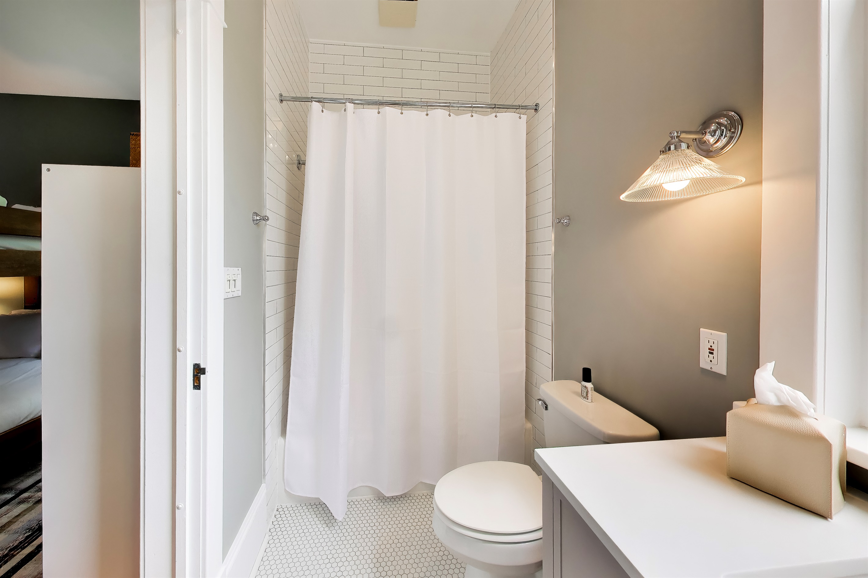 Lower Unit - Bathroom 2