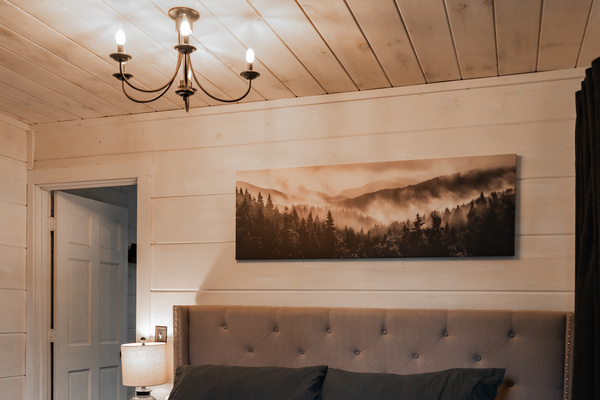 Comfy King Bed w/ pillow top, Plush pillows and quilts. | Main bedroom | 1st Floor
