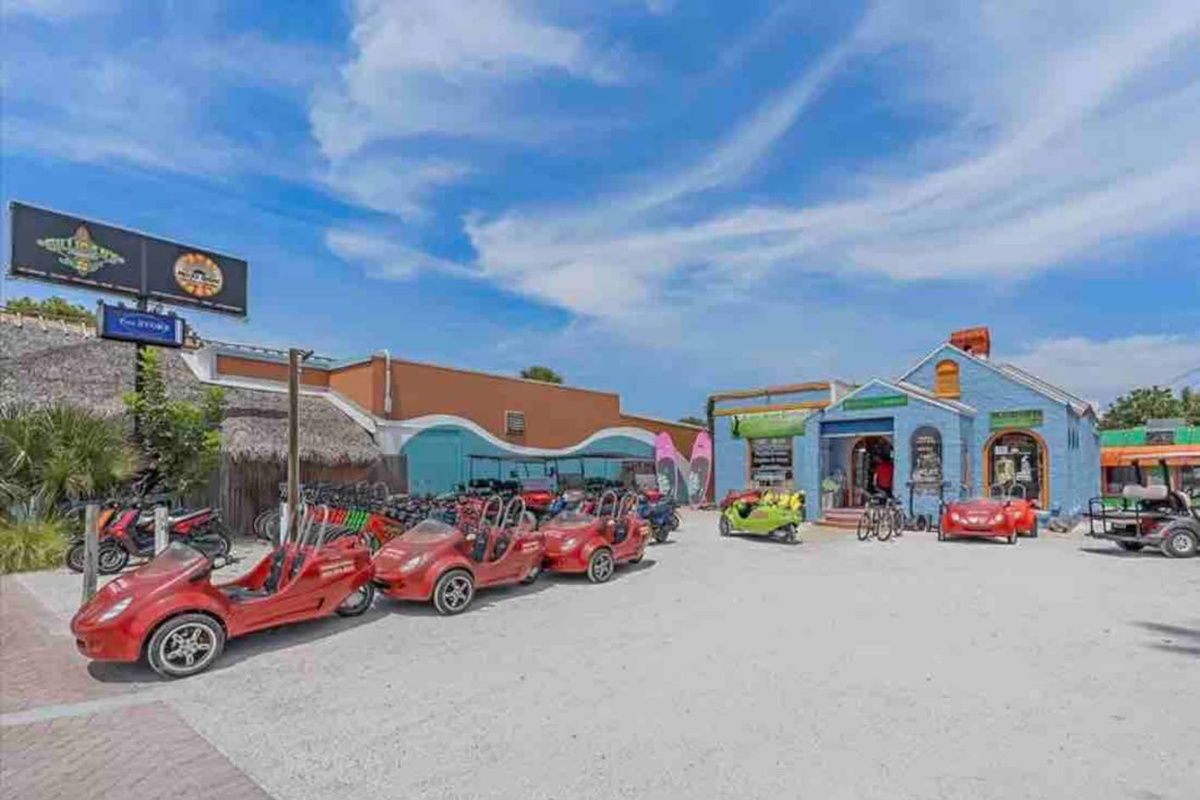 Robin Hood Rentals golf carts bikes etc