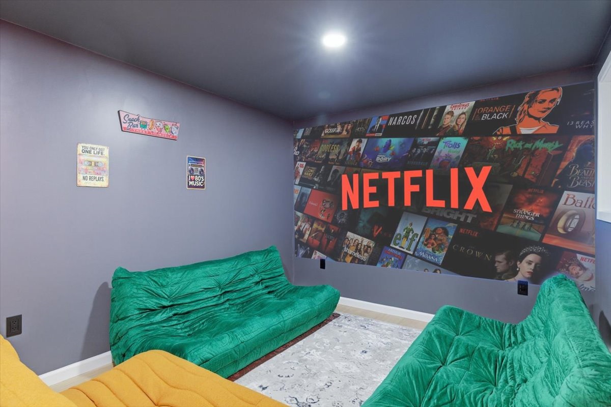 Projector for incredible movie nights