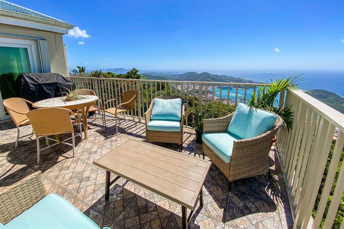 Escape to paradise at Cloud View Condo