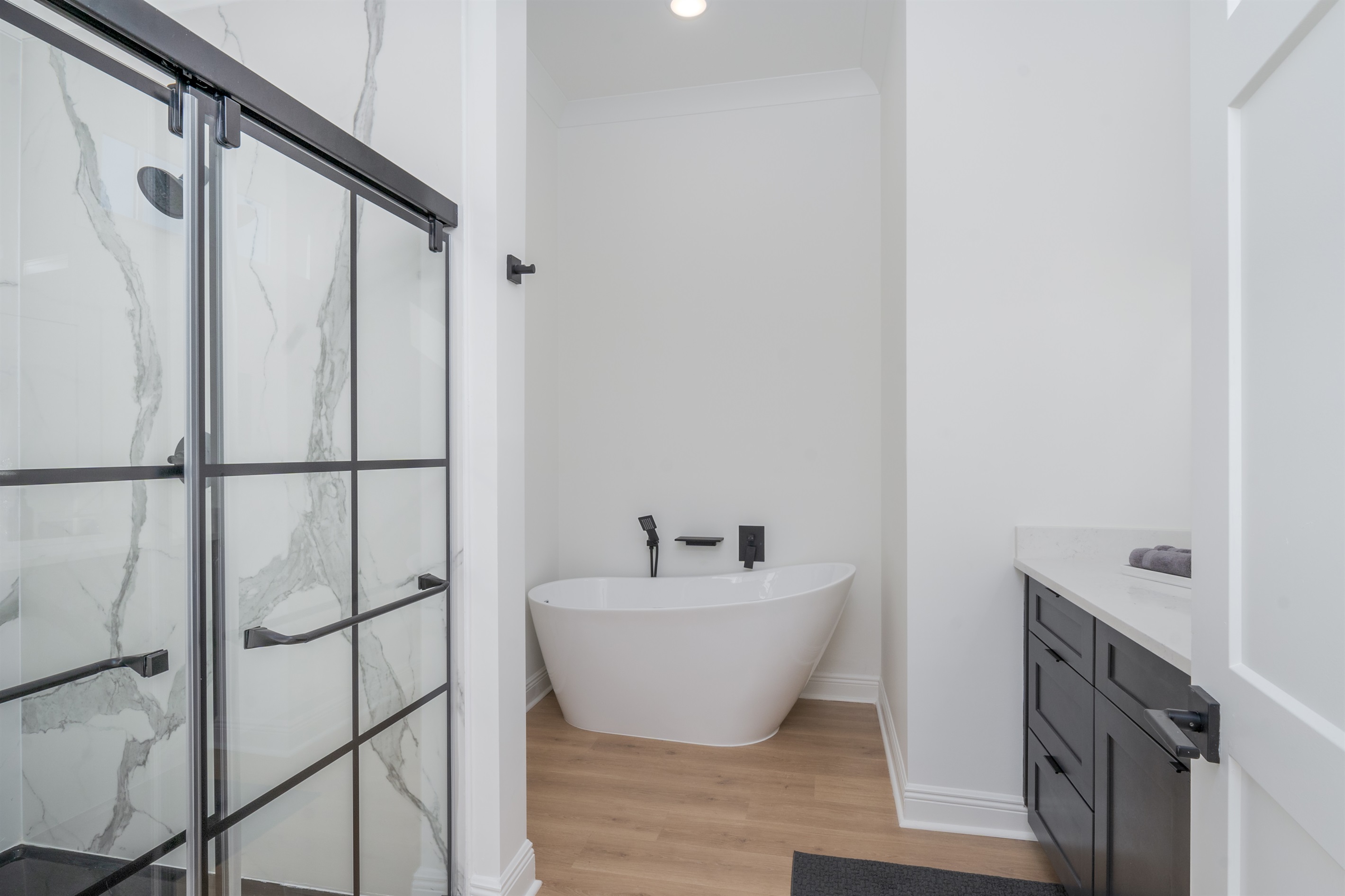 Master Bathroom 3