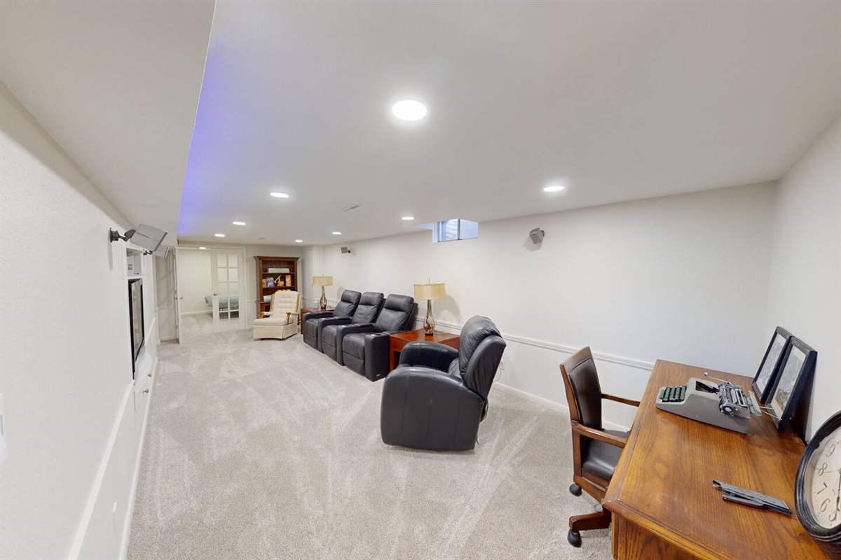 Family Room with Desk 