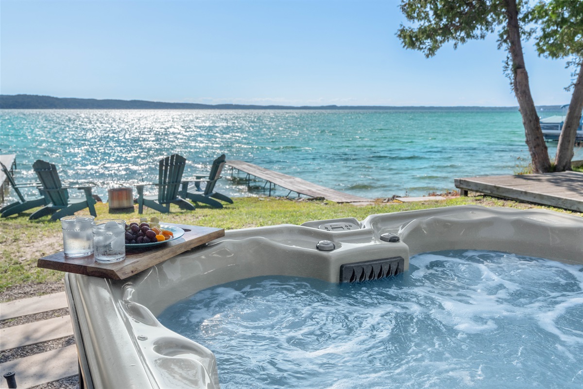 Create your personal hot/cold plunge experience in the new Viking hot tub.