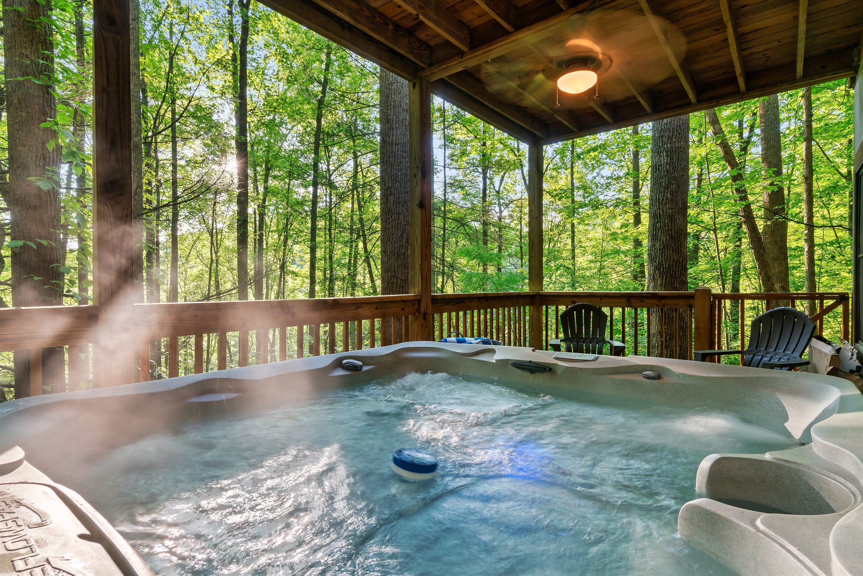 Cozy Mountain Hideaway — Gatlinburg, Tennessee — vacation rental