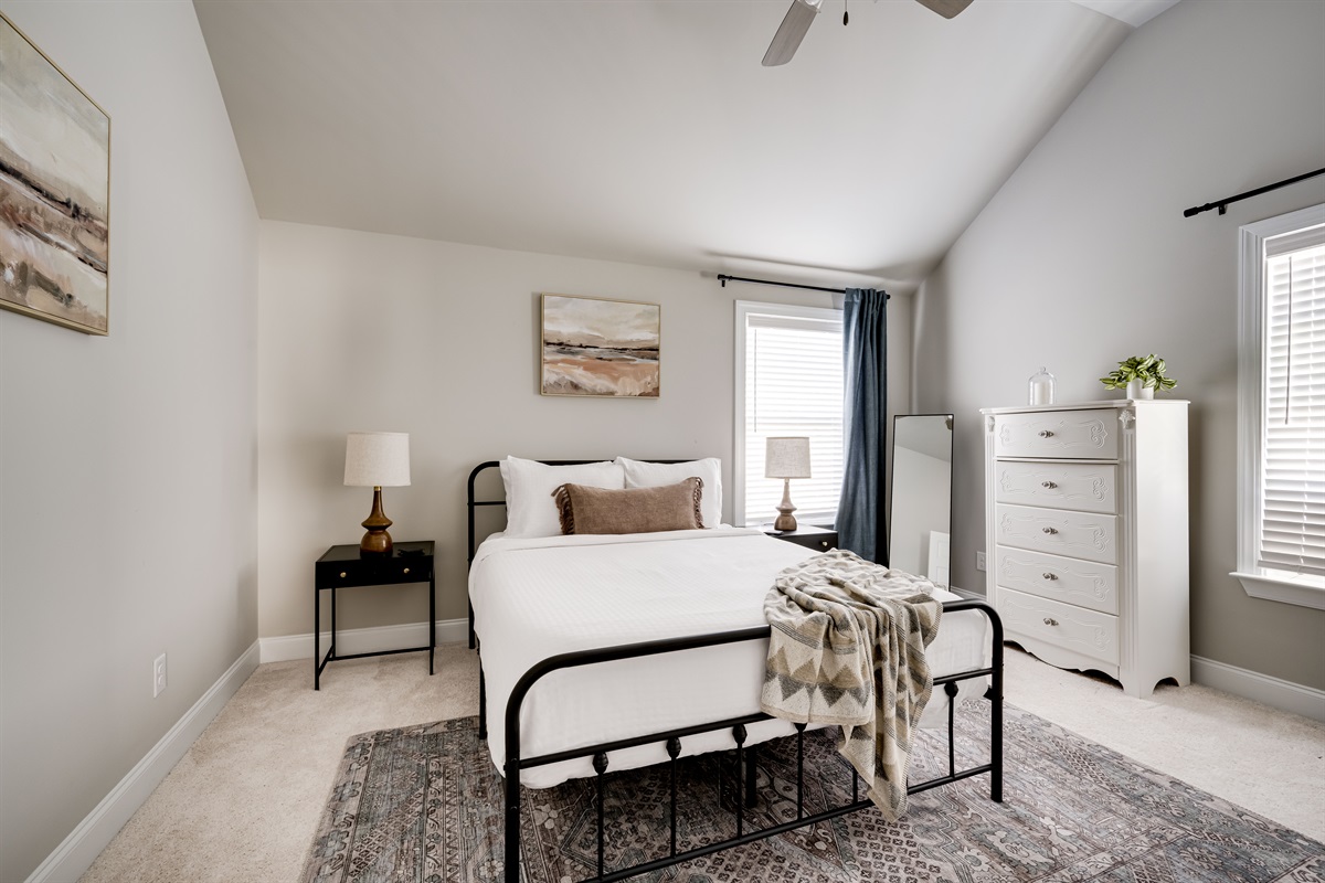 🛏️ Sleep in style—where comfort meets elegance.