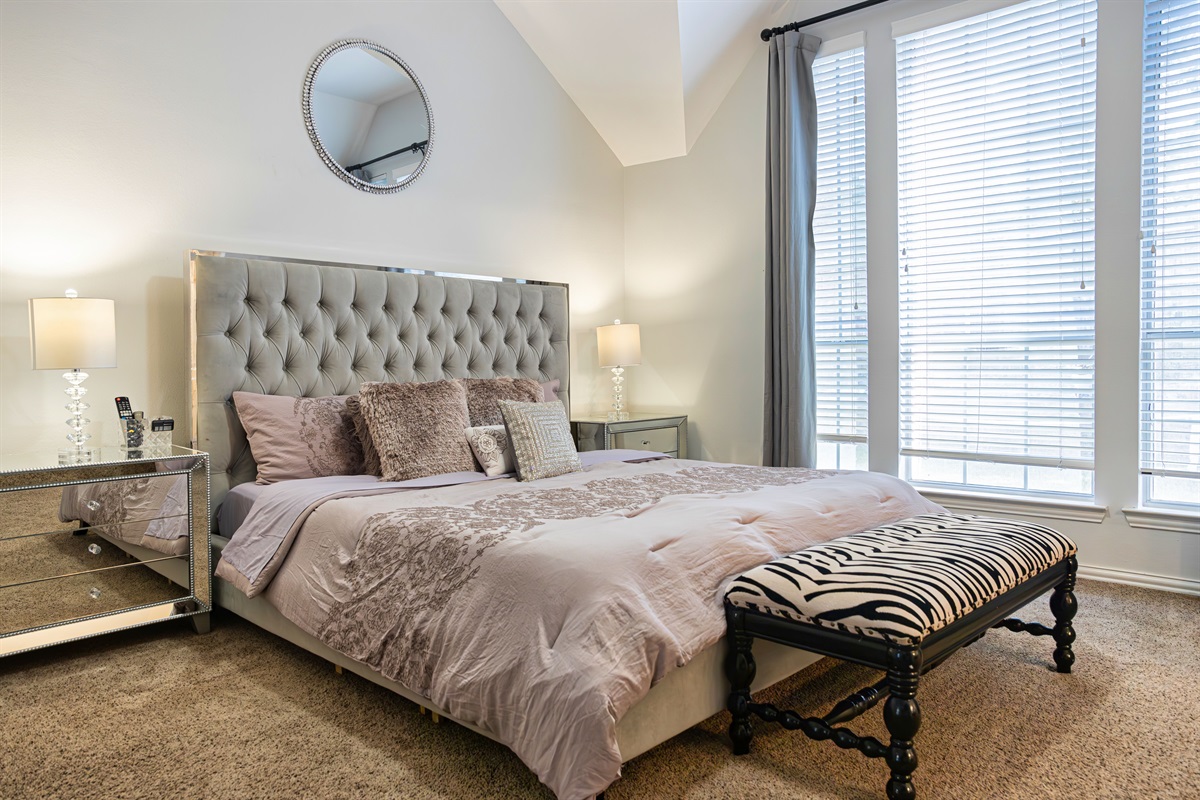 King Size Bed with Ottoman and Black Out Curtains