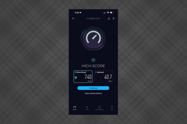 High-Speed Internet: Stream and work seamlessly with lightning-fast Wi-Fi at 740 Mbps!