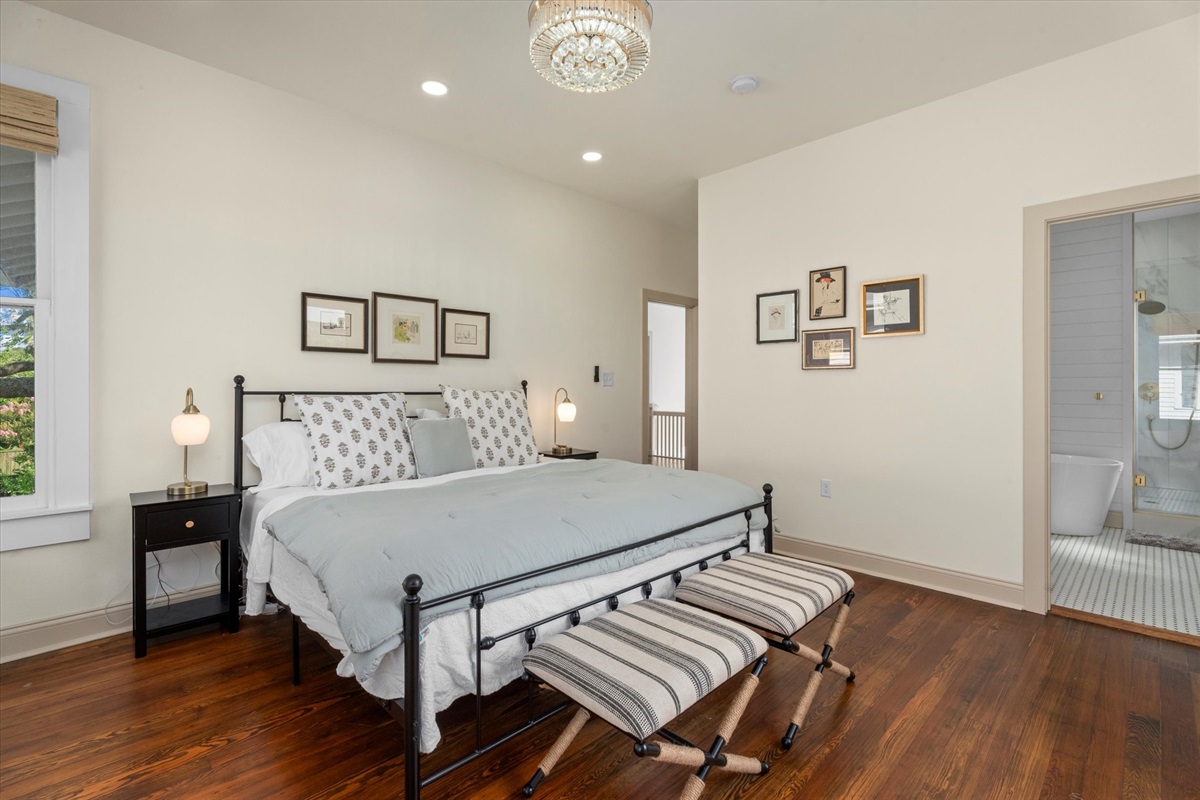 deaa3357e1ca4b3286c2346e39a17a76 Large | Beachhouse | Texas | TX | Vacation Homes | Galveston | Crystal Beach | Kokomo | Breezy Days | Beachfront Elegance | Sunrise Serenity | Southern Sands Property Management, LLC