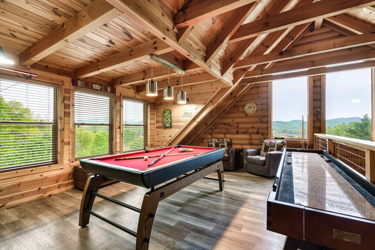 Loft area - pool table - shuffleboard