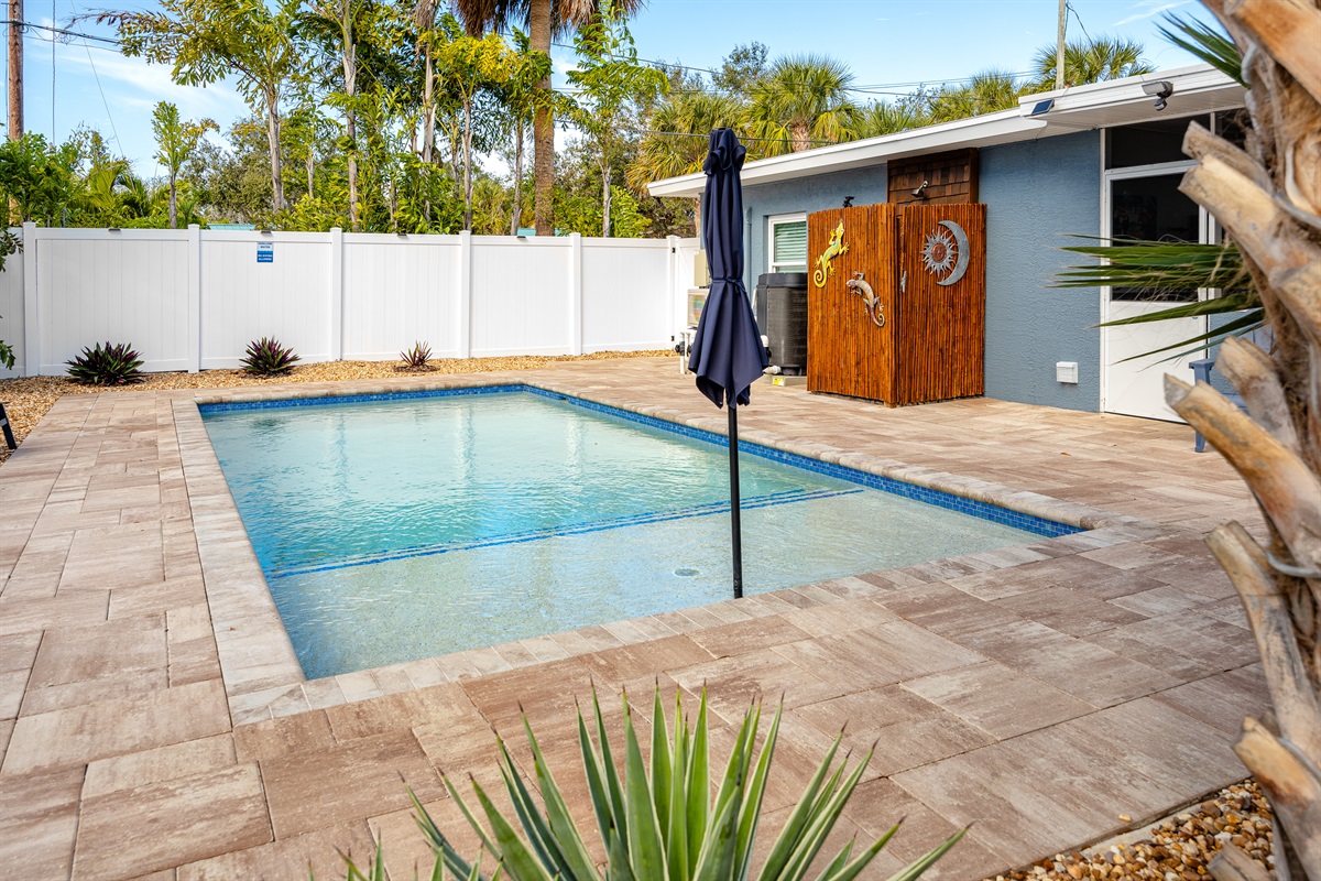Sun shelf and pool shower