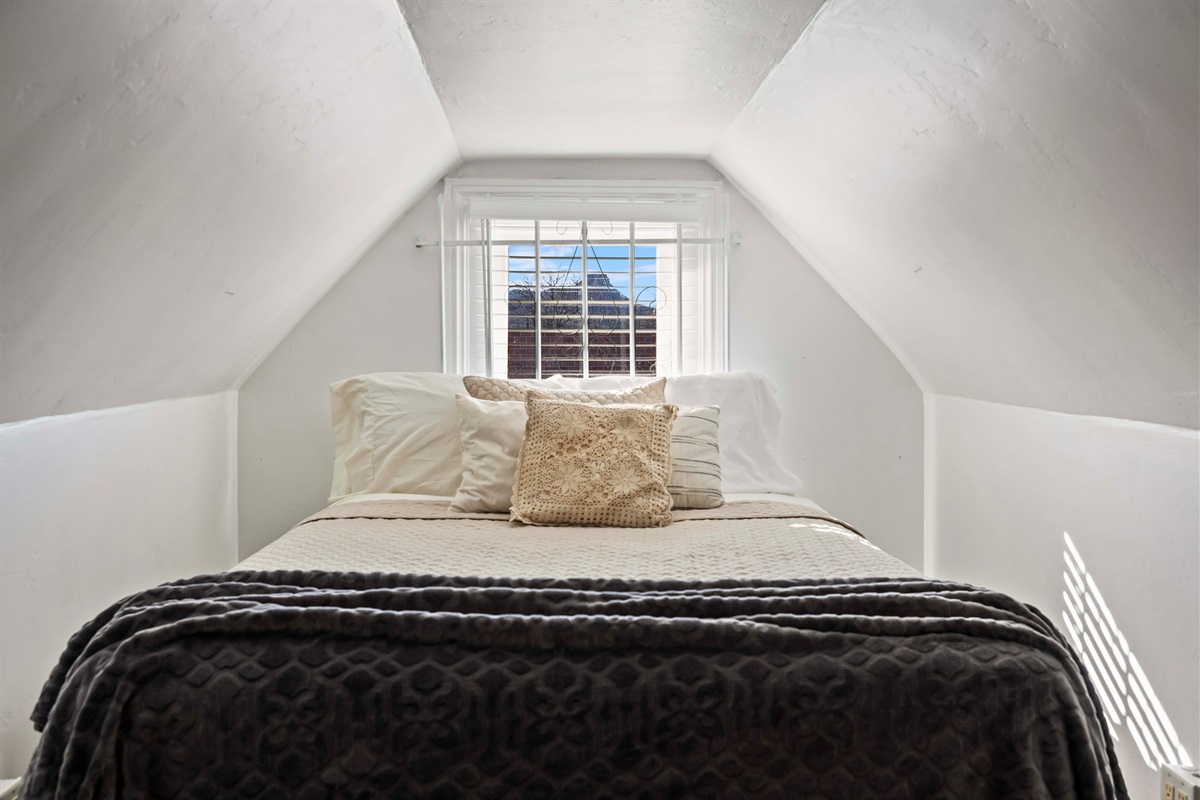 Prescott Getaway Unit #2 — ✨ The Grand Landing; Unit 2 (2 bed / 1 bath), Prescott, Arizona — photo 31