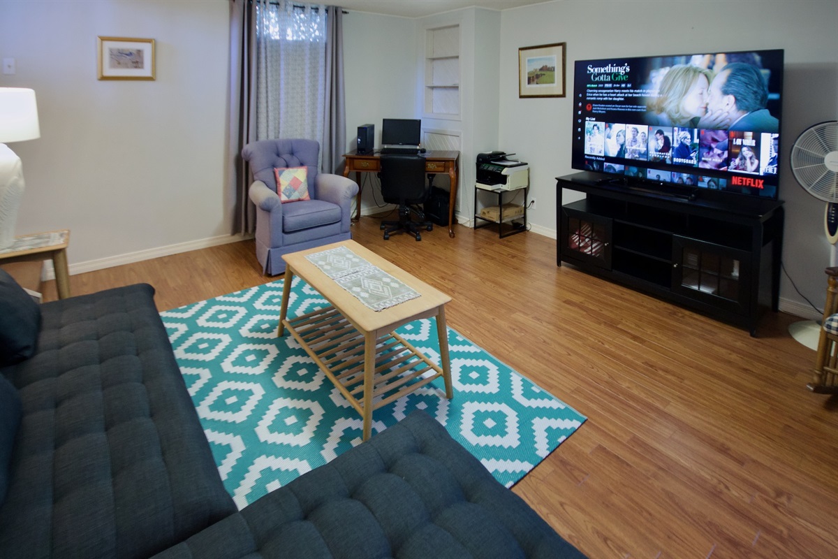 deced453e1ce482384806812f12f0e8b Large