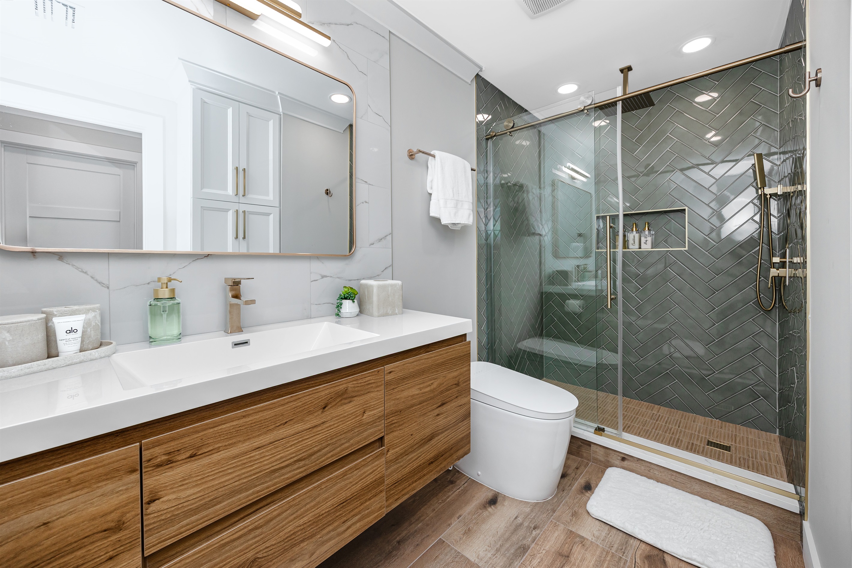 Main Bath