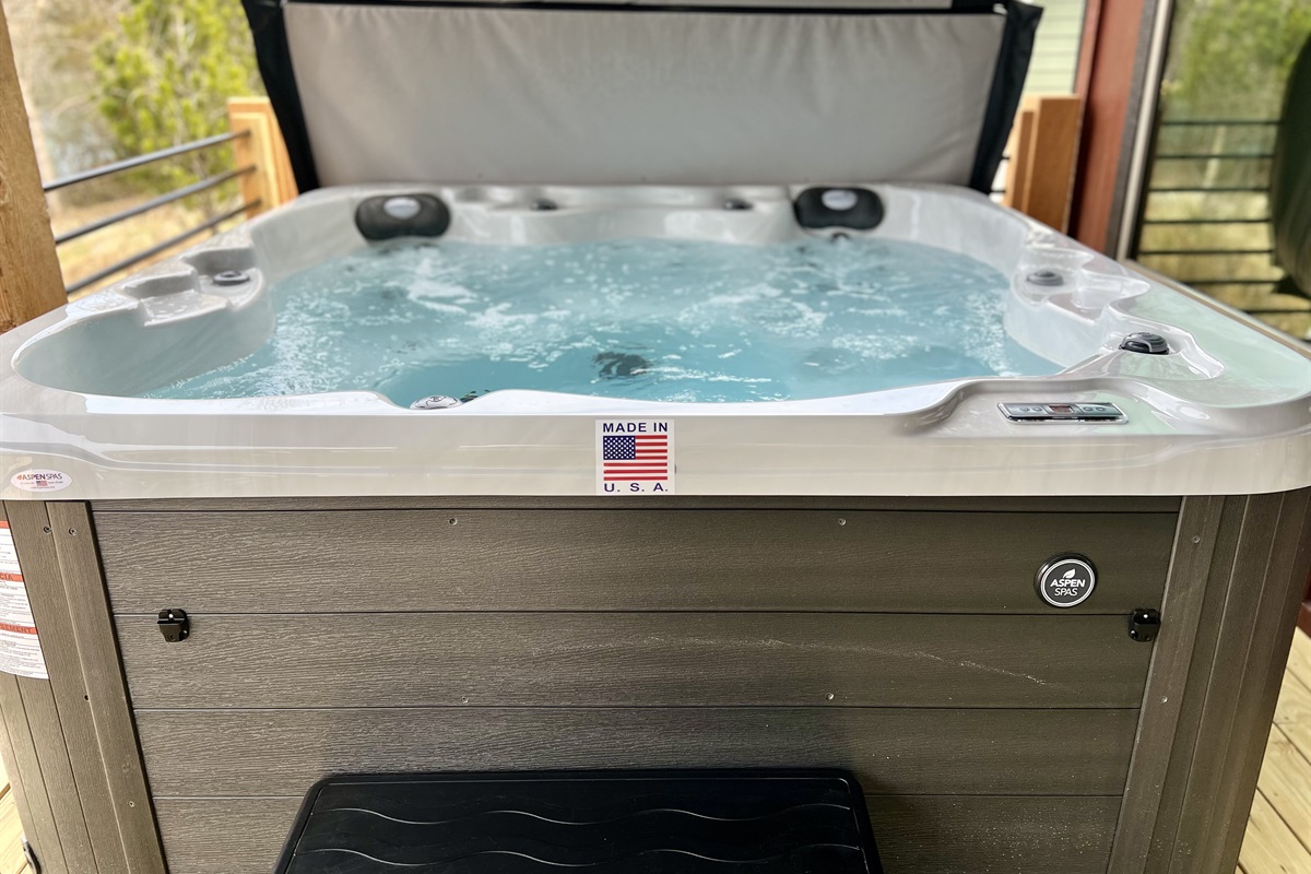 Hot tub