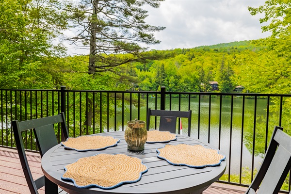 Outdoor dinning