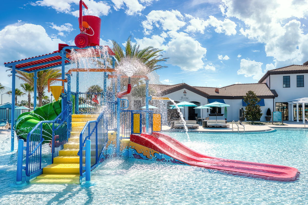 Windsor at Westside Clubhouse Pool