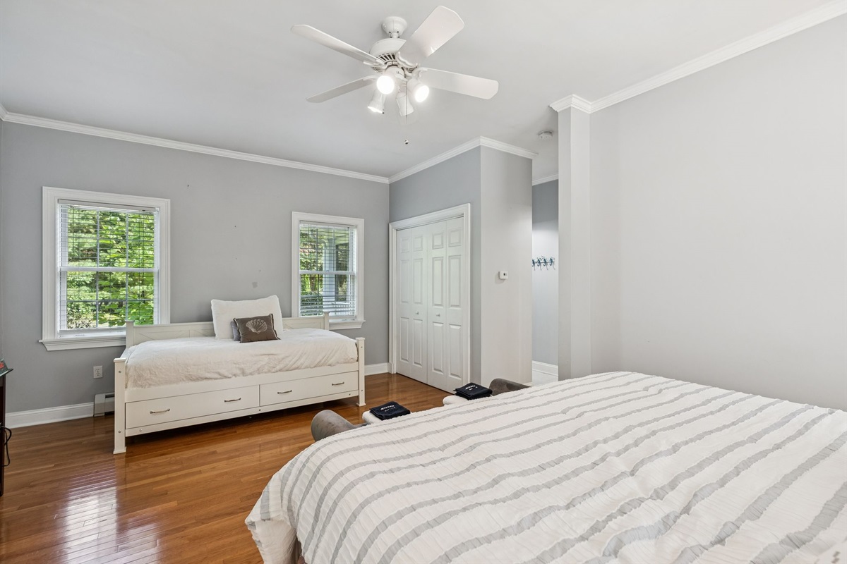 Bedroom #1 (King and Twin bed)