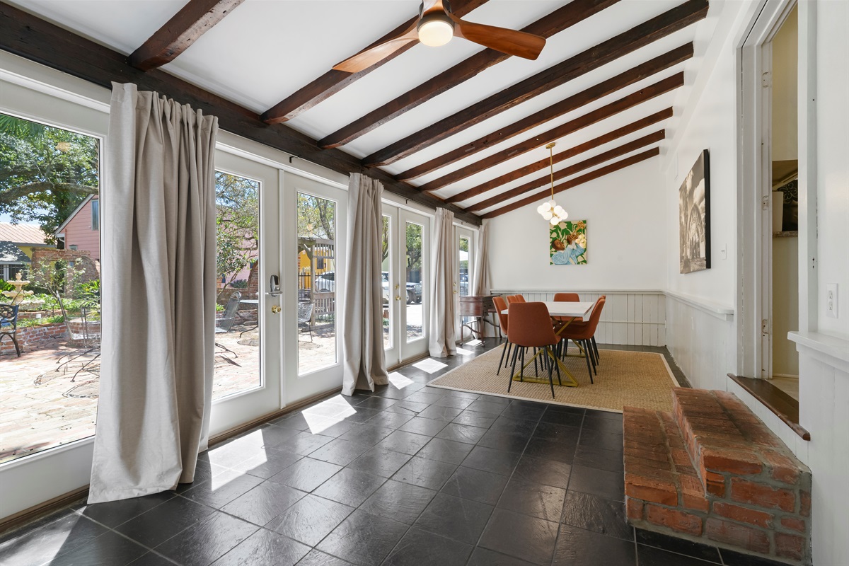 The Commons - Shared Lobby