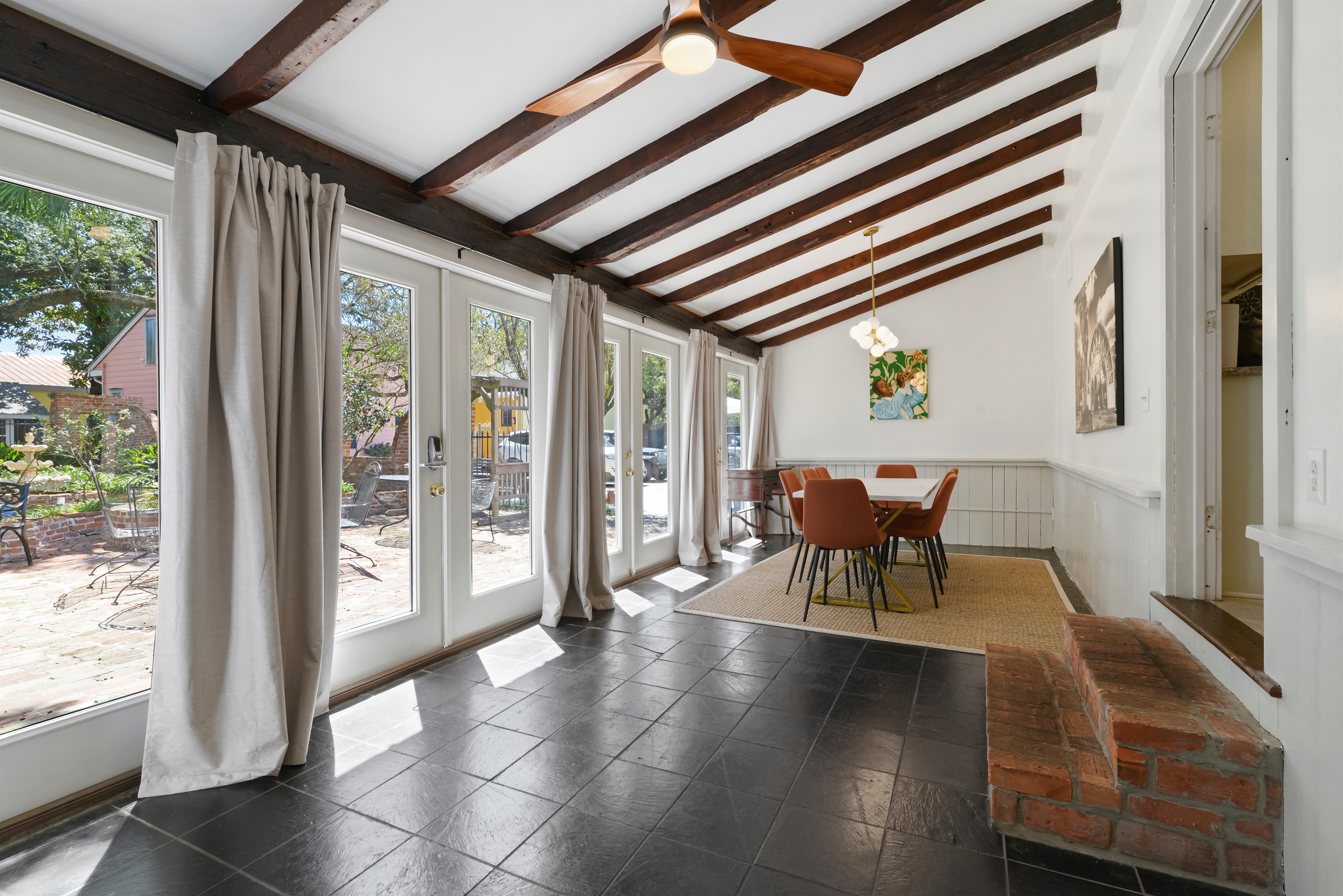 The Commons - Shared Lobby