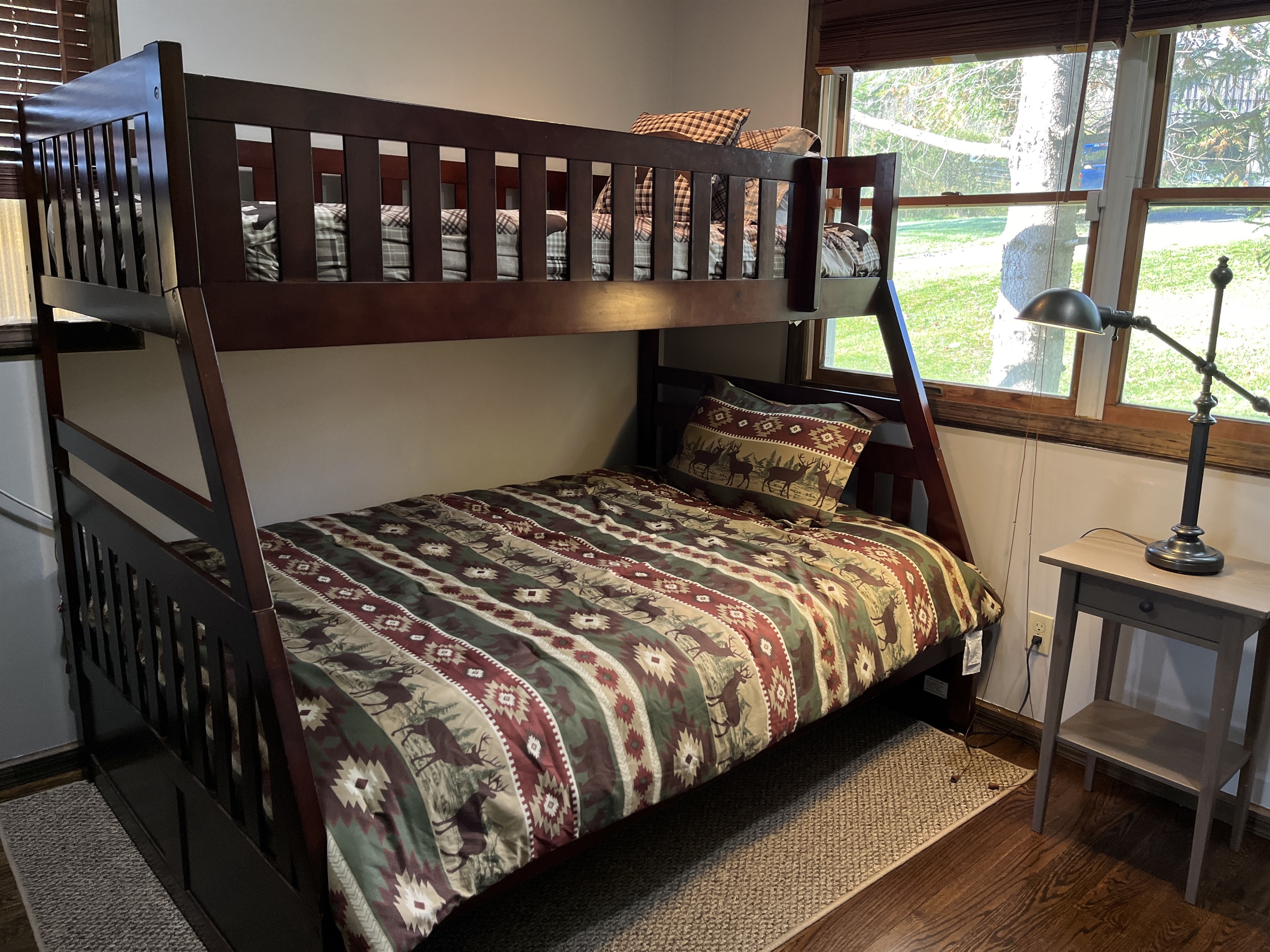 Twin over Double bunkbeds