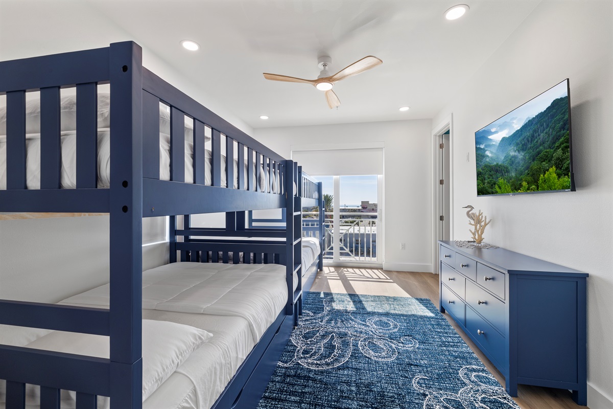 4 full beds and 2 twins