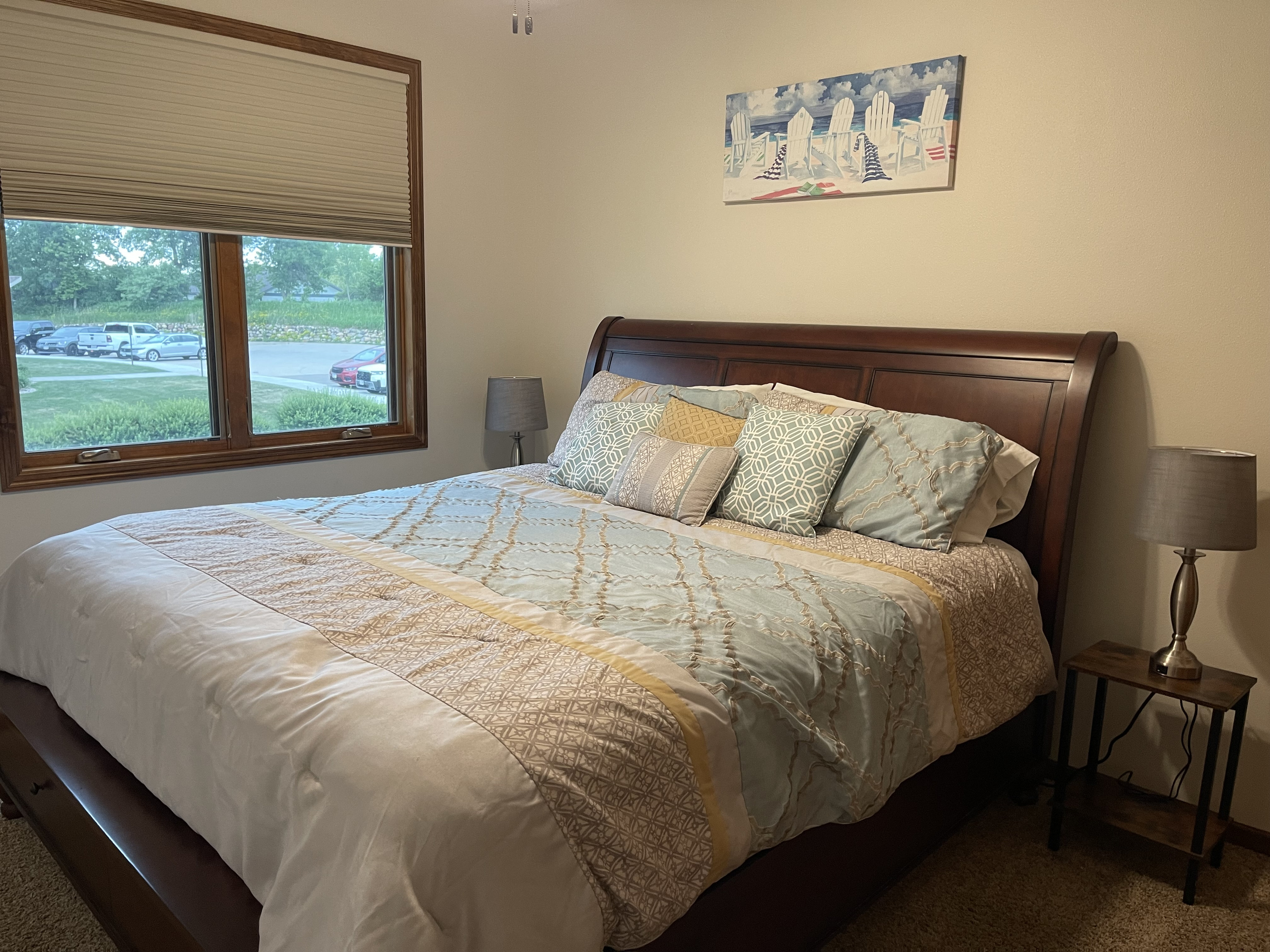 Guest room #3 - King bed